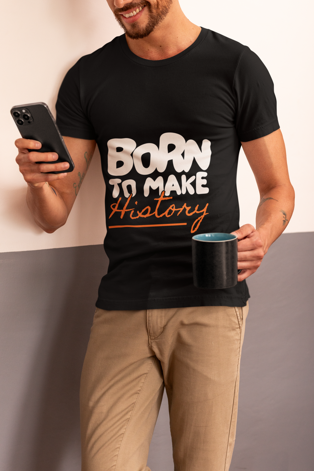 BORN TO MAKE HISTORY – Premium T-Shirt